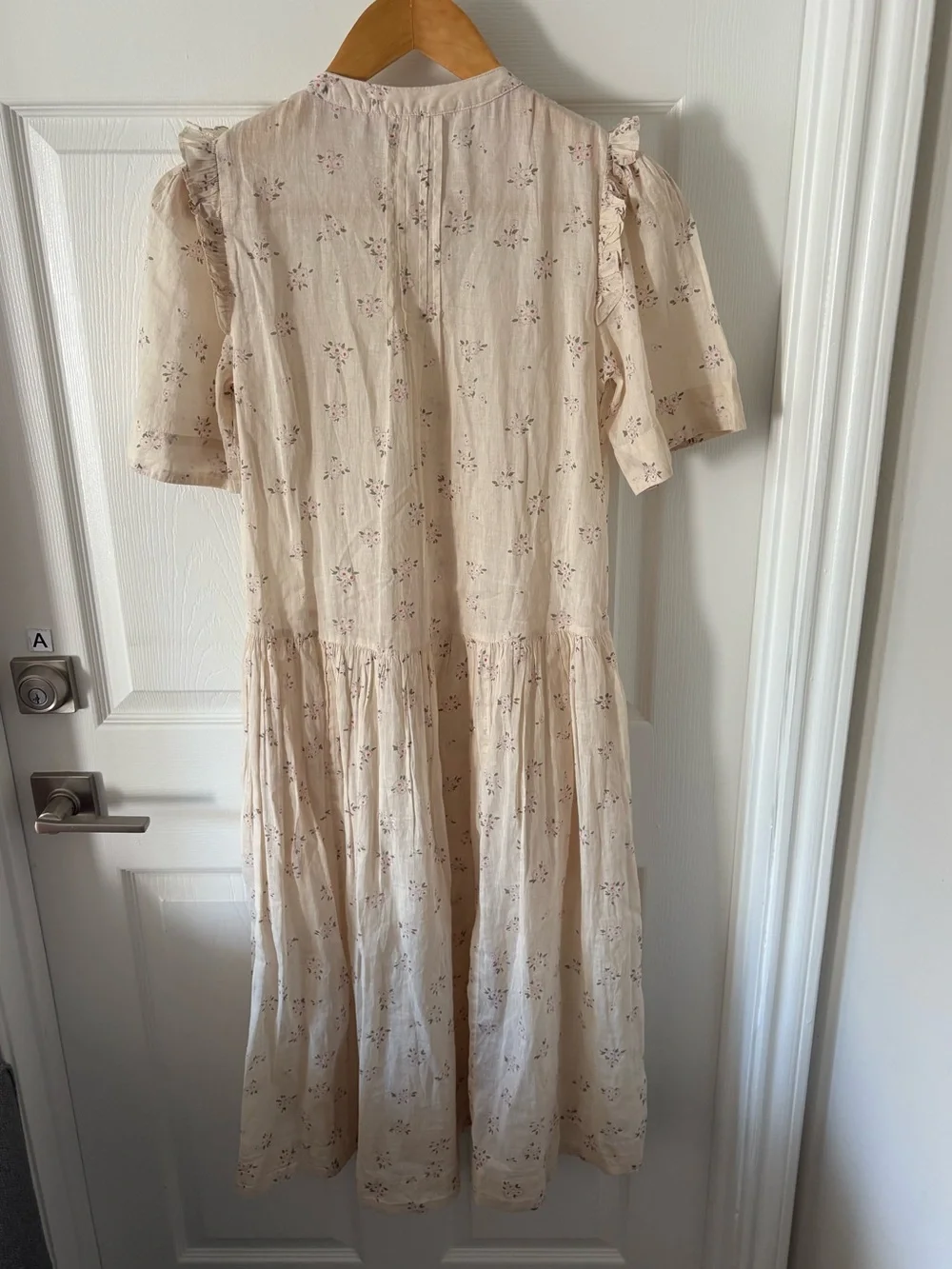 Free People light cream